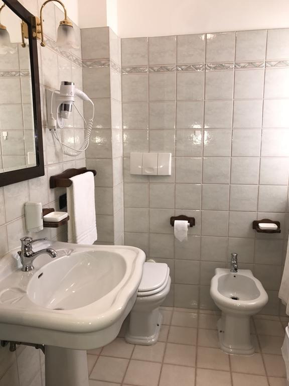 Agriturismo Il Crinale Castorano エクステリア 写真